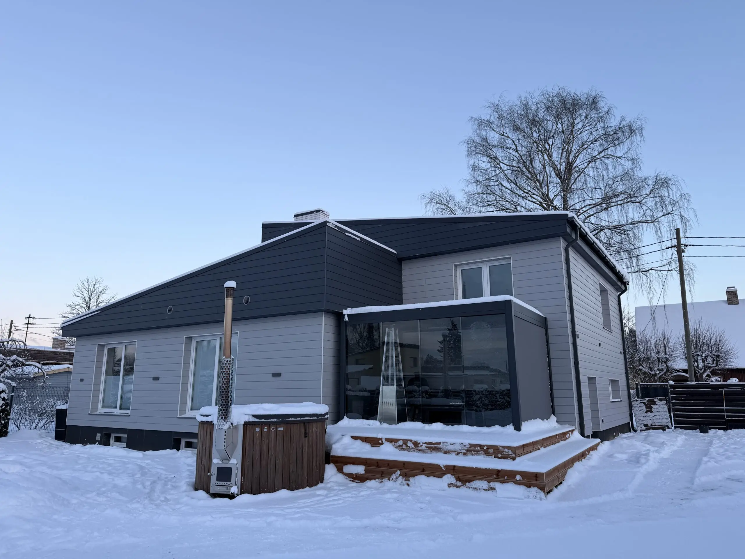 Home sky pergola winter