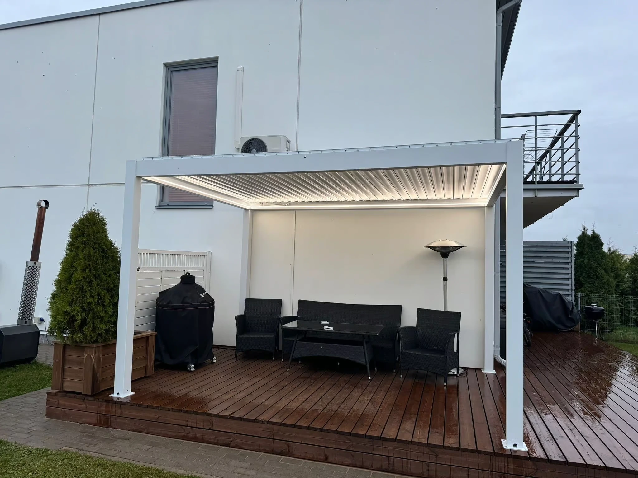 Home white sky pergola 2.jpg